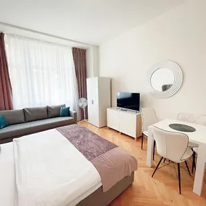 buradan rezervasyon yapın