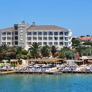 Ladin Otel